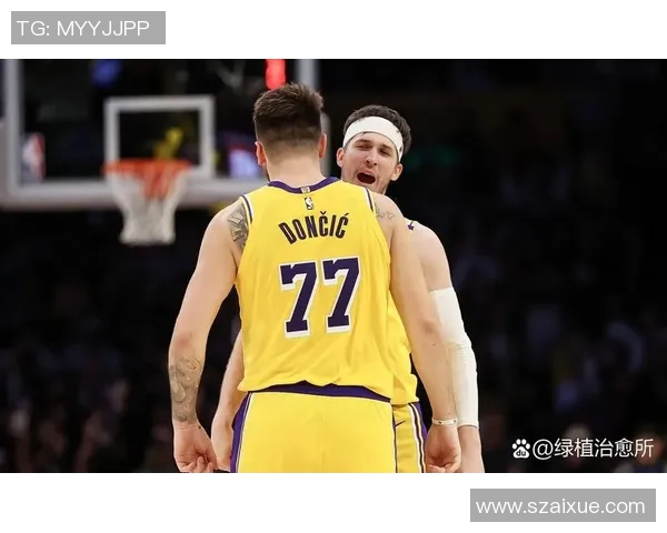 湖人对决掘金苏群分析比赛战术与球员表现的深度解读