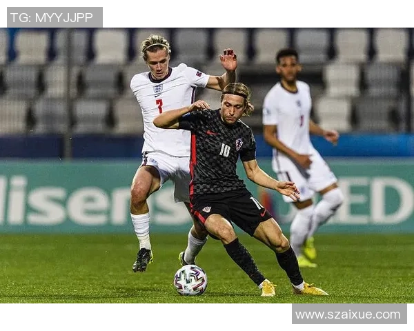 费内巴切与瓦尔达的激烈对决分析及比赛前瞻展望